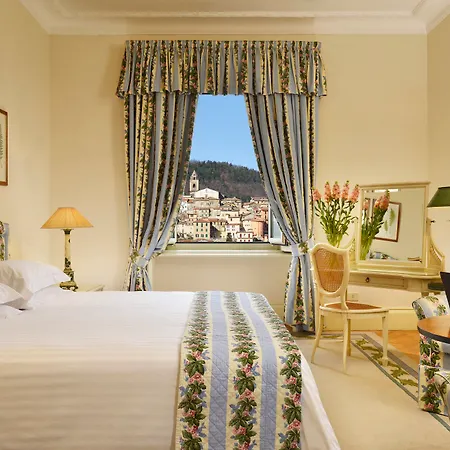 Grand Palazzo Della Fonte