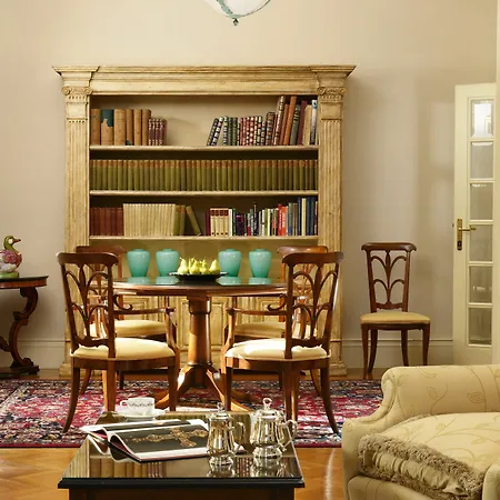 Hotell Grand Palazzo Della Fonte 5*